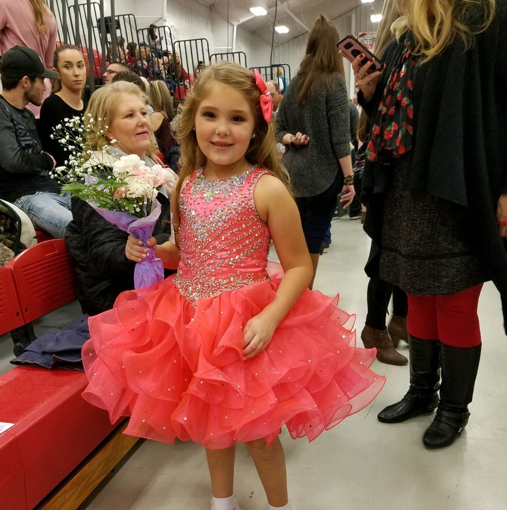 $$SOLD$$$SOLD$$Girls pageant dress size 6